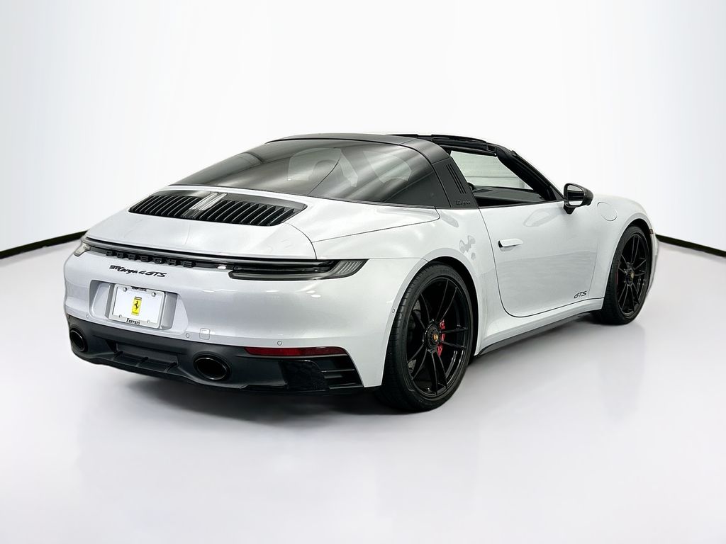 Thumbnail: 2024 Porsche 911 - 5