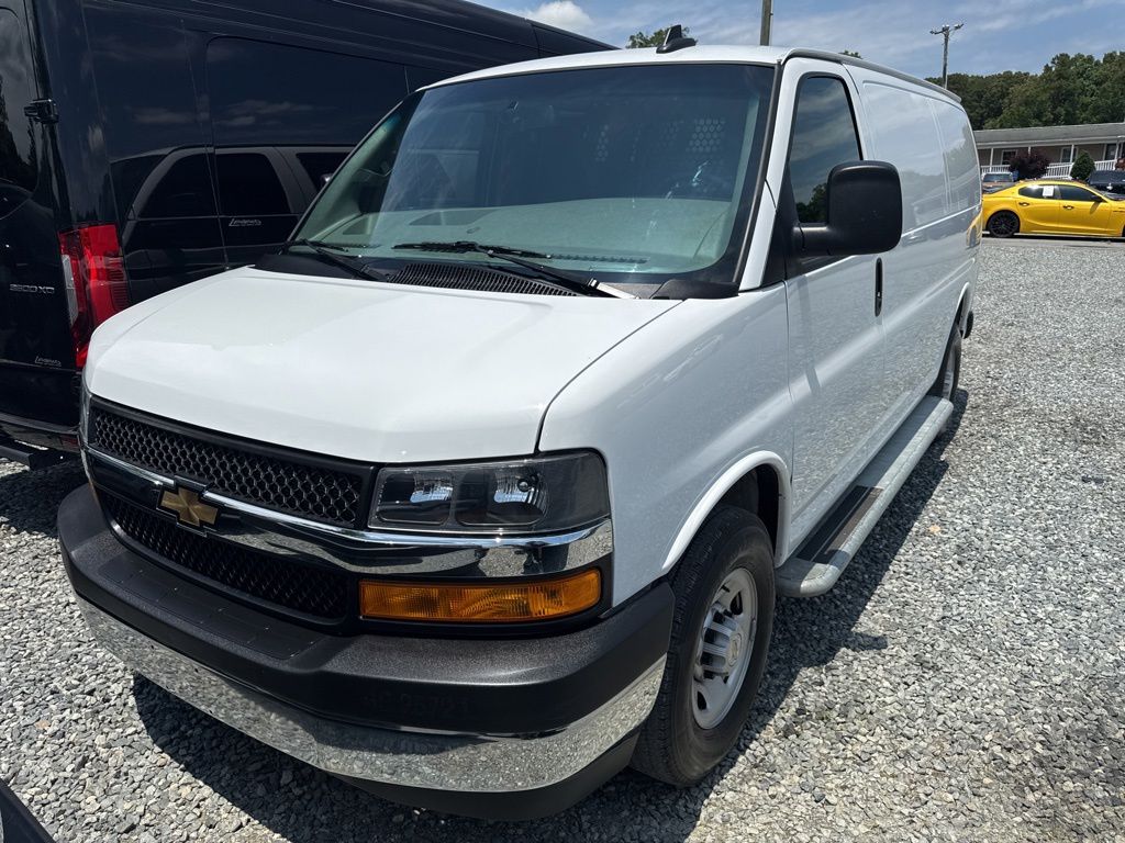 Summit White 2024 Chevrolet Express Cargo 2500 RWD Van Rear-Wheel Drive 8-Speed Automatic Overdrive