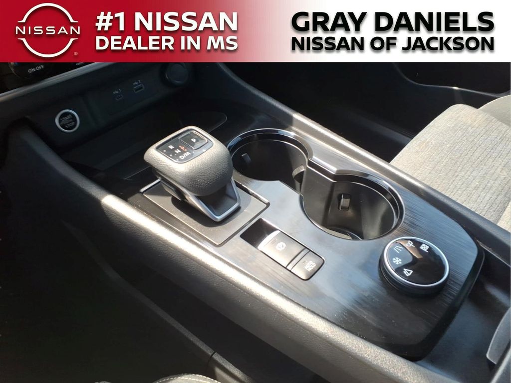 Used 2023 Nissan Rogue SUV