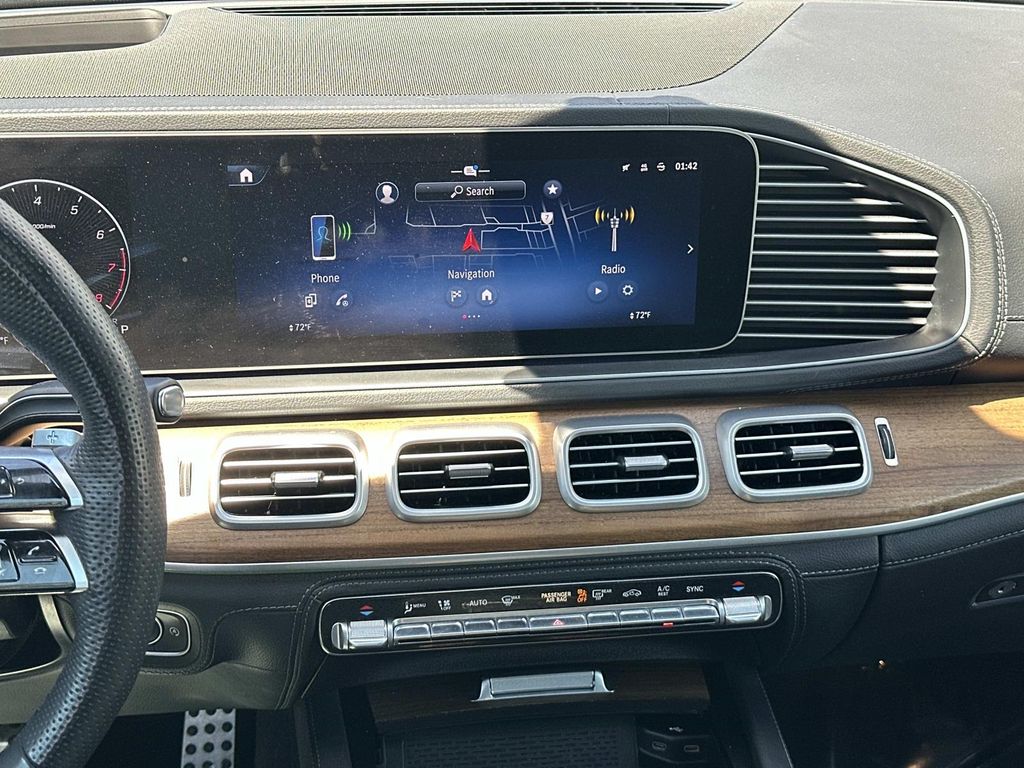 Thumbnail: 2024 Mercedes-Benz GLS - 23