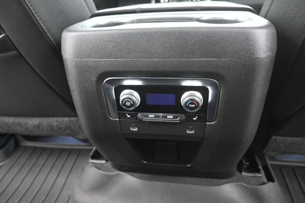 Used 2022 GMC Yukon SUV