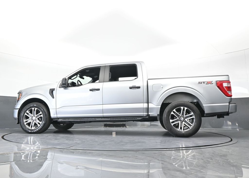 Used 2023 Iconic Silver Metallic Ford XL image 52