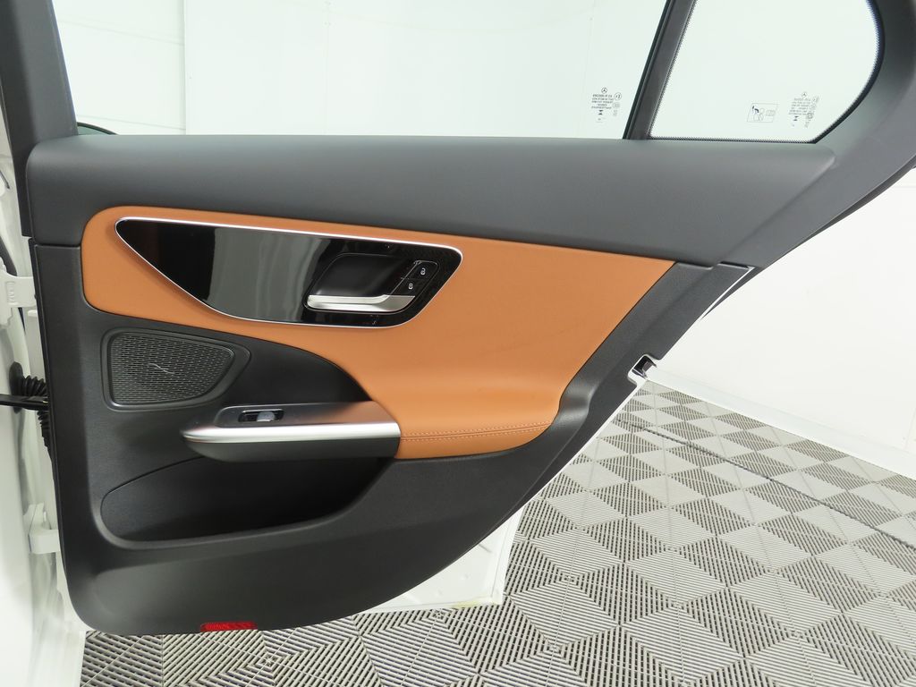 Thumbnail: 2025 Mercedes-Benz C-Class - 28