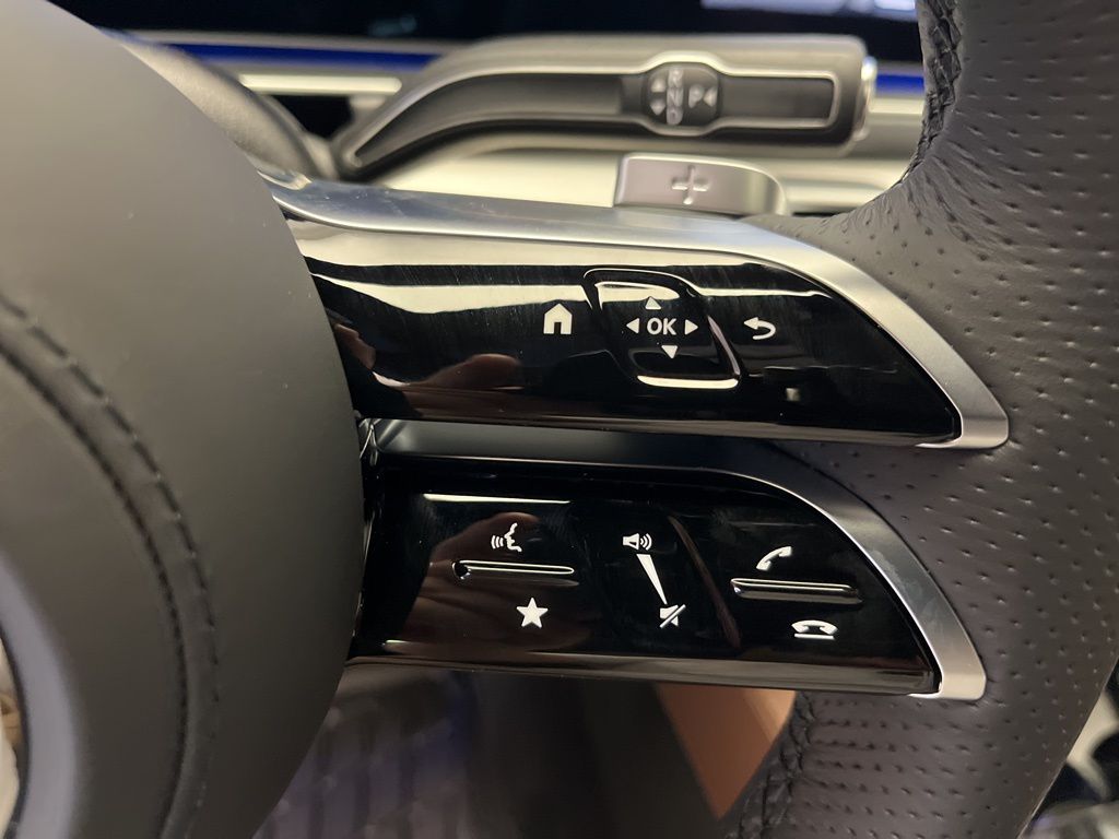 Thumbnail: 2026 Mercedes-Benz GLS - 15