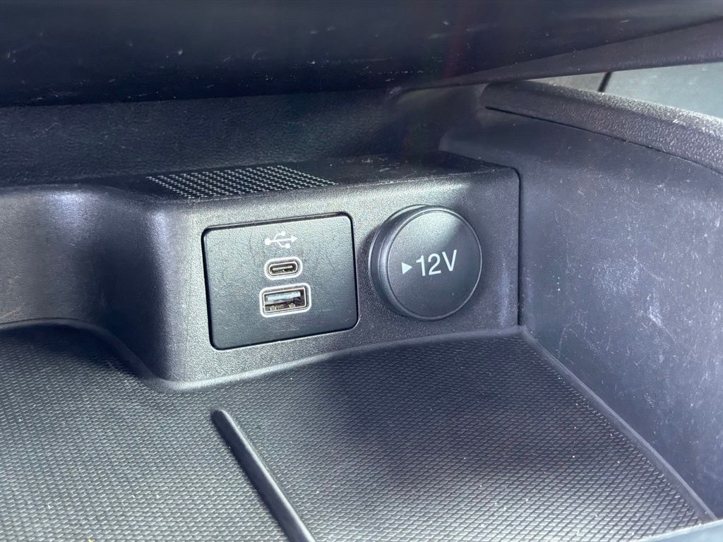 Used 2024 Ford Escape SUV