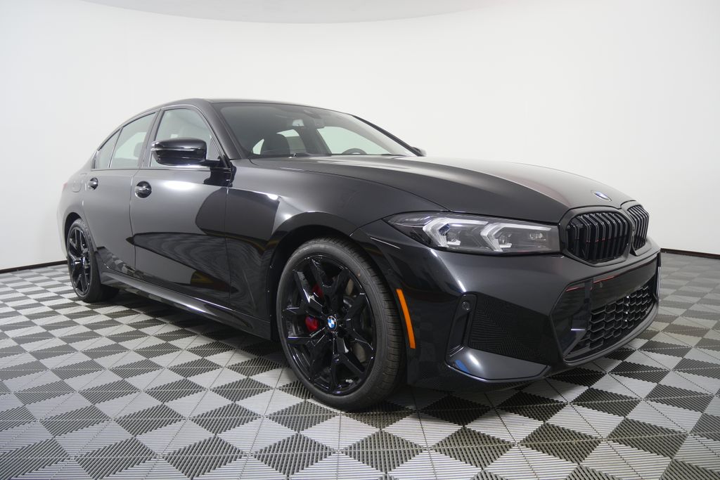 Thumbnail: 2026 BMW 3 Series - 2
