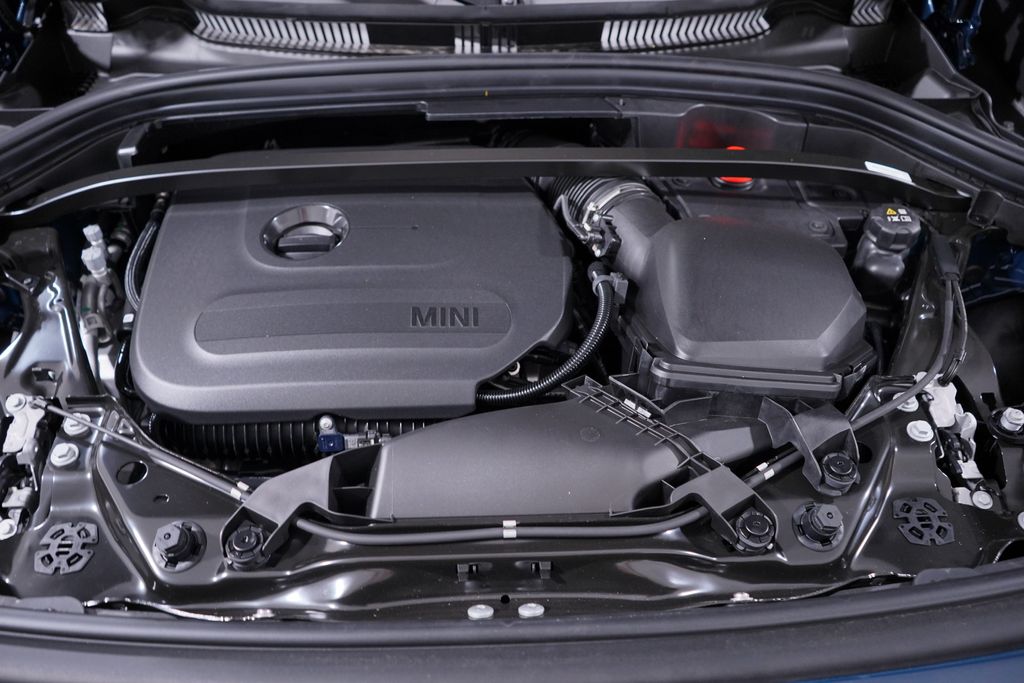 Thumbnail: 2027 MINI Cooper Countryman - 19