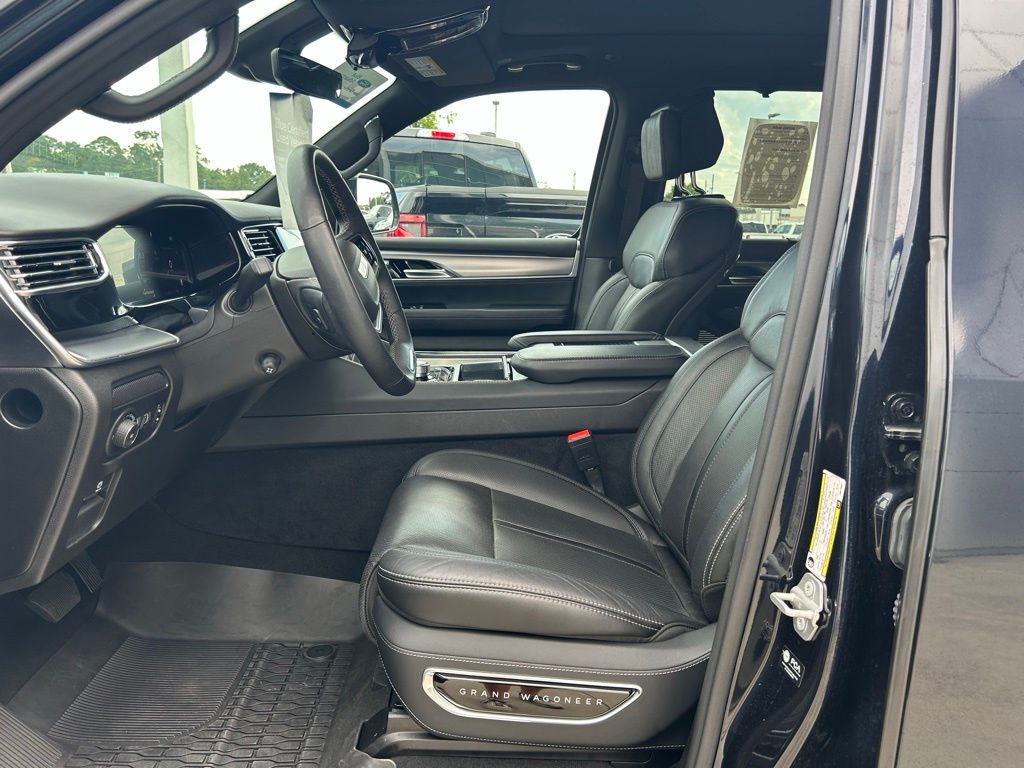 2023 Jeep Grand Wagoneer L Base
