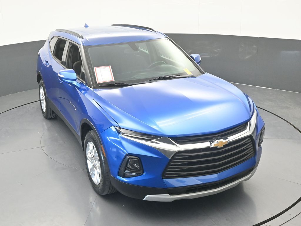 Used 2019 Kinetic Blue Metallic Chevrolet Base image 56