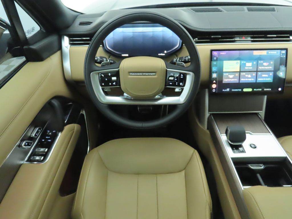 Thumbnail: 2025 Land Rover Range Rover - 11