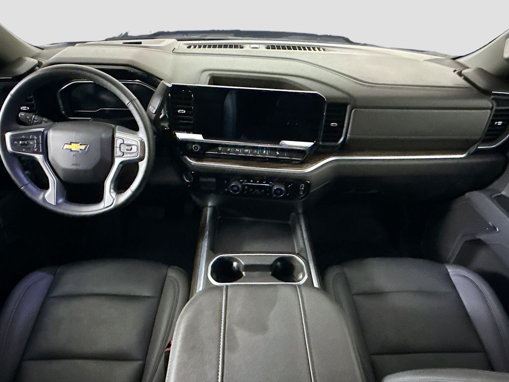 Thumbnail: 2025 Chevrolet Silverado 2500 - 13
