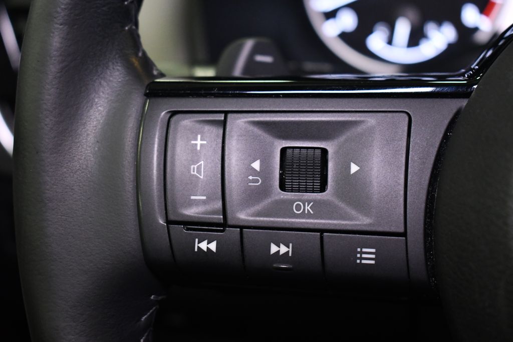 Thumbnail: 2023 Nissan Rogue - 22