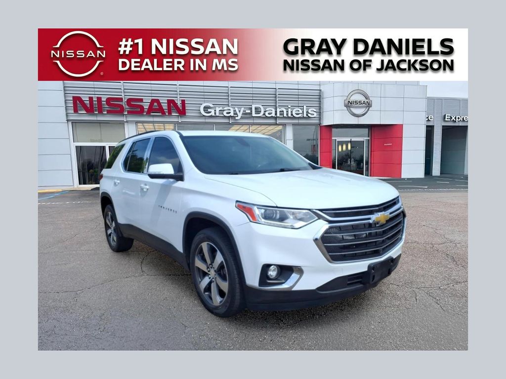 2021 Chevrolet Traverse LT Leather FWD