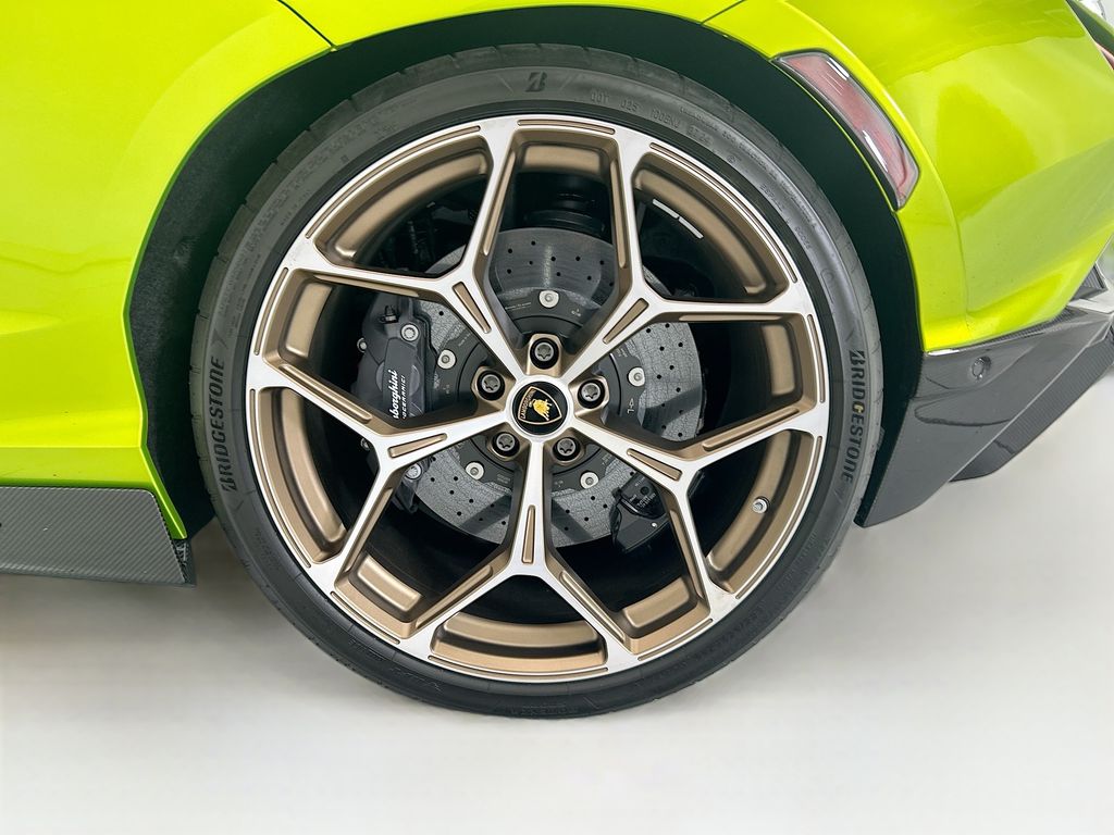 Thumbnail: 2025 Lamborghini  - 26
