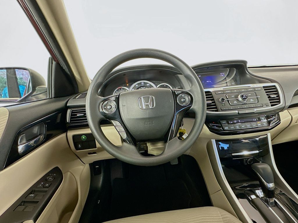 Thumbnail: 2016 Honda Accord - 21