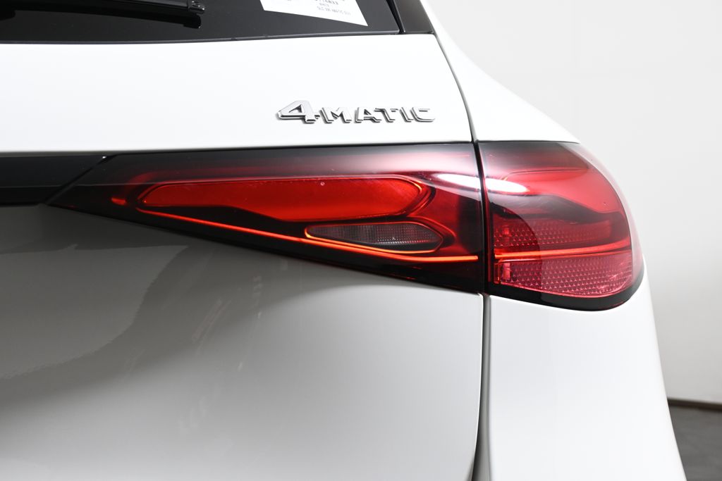 Thumbnail: 2026 Mercedes-Benz GLC - 13