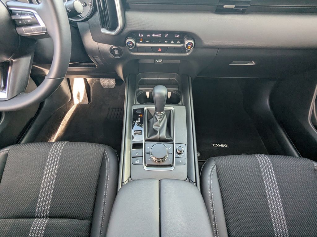 2024 Mazda CX-50 2.5 S Select