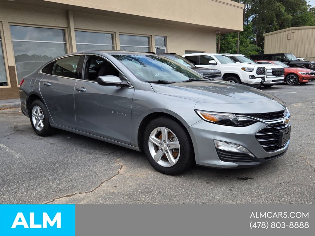 Used 2024 Gray Chevrolet LT image 15