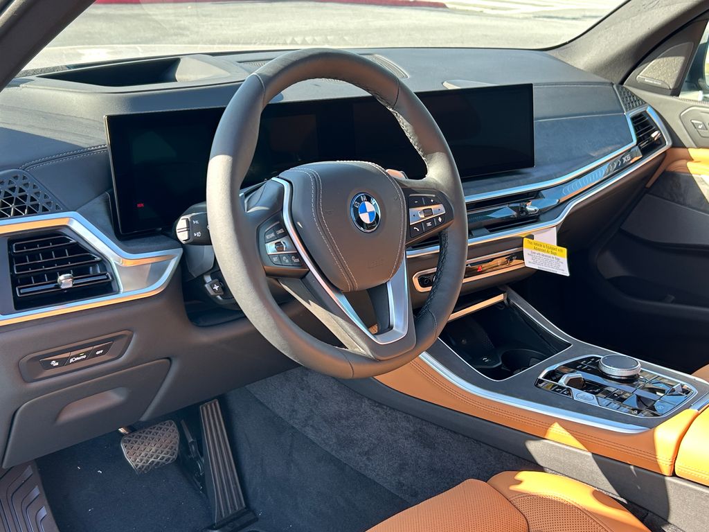 2026 BMW X5 xDrive50e 13