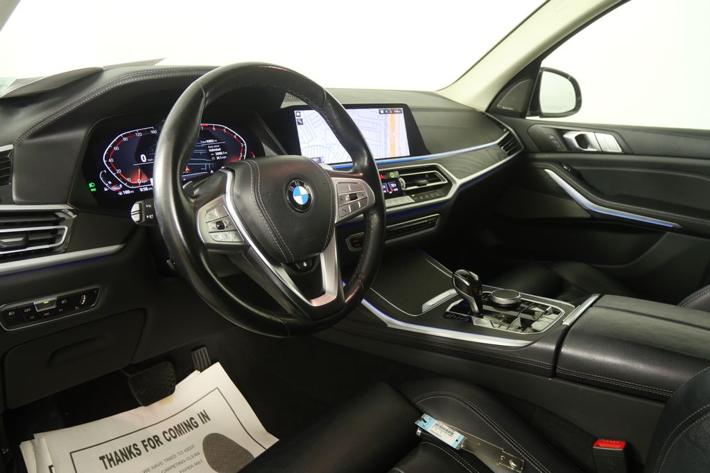 Thumbnail: 2020 BMW X7 - 13