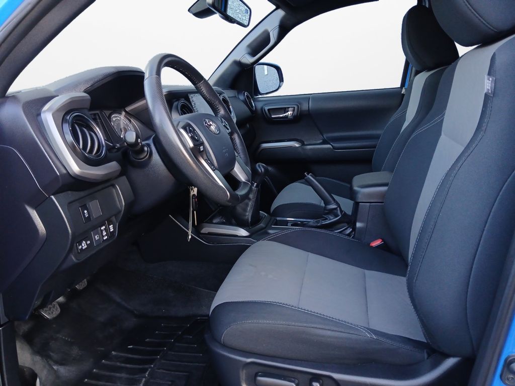 Used Car 2020 Toyota Tacoma  Trd Off-road For Sale Under $40,000 In Austin, Texas