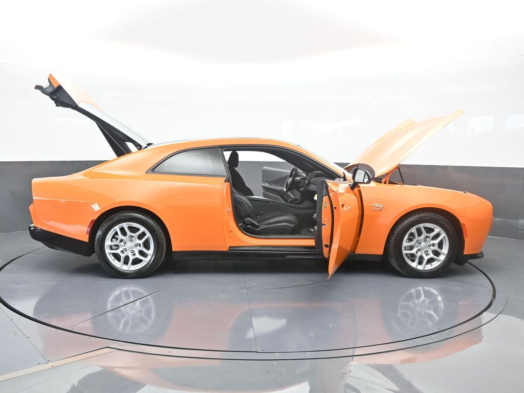 Used 2025 Header Orange Clearcoat Dodge R/T image 74