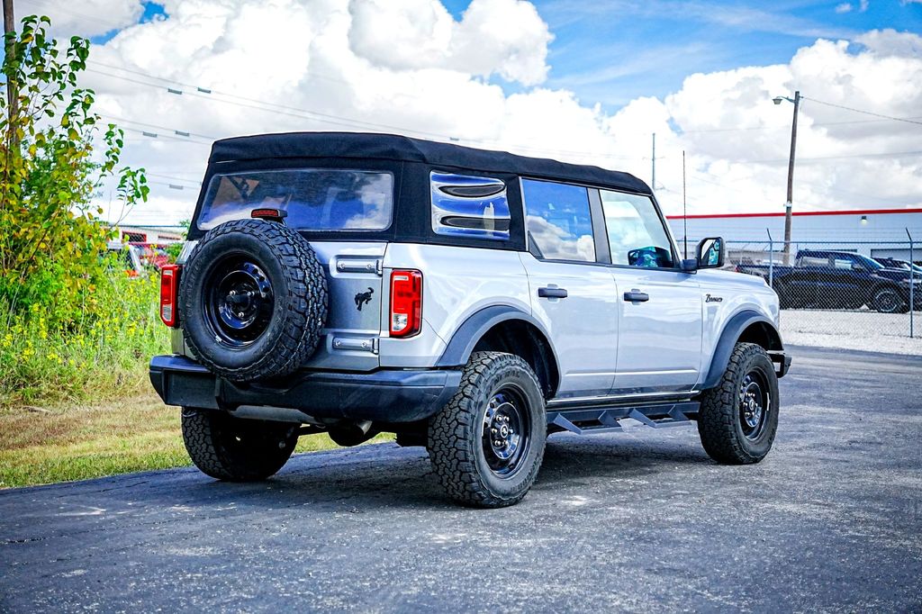 Used Car 2022 Ford Bronco  Black Diamond For Sale Under $40,000 In Taylor, Texas