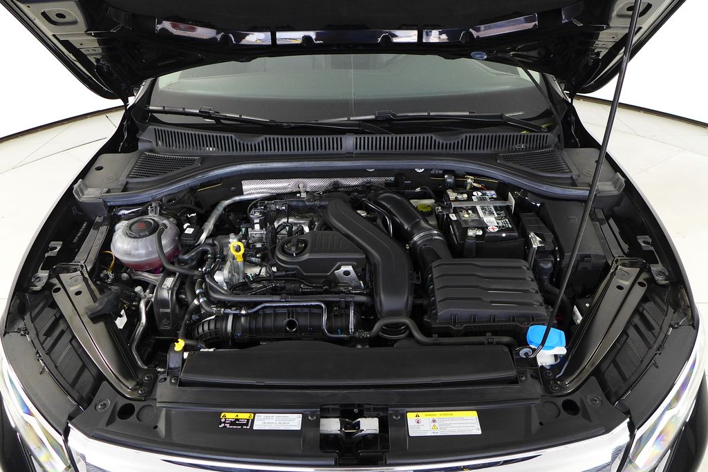 Thumbnail: 2023 Volkswagen Jetta - 6