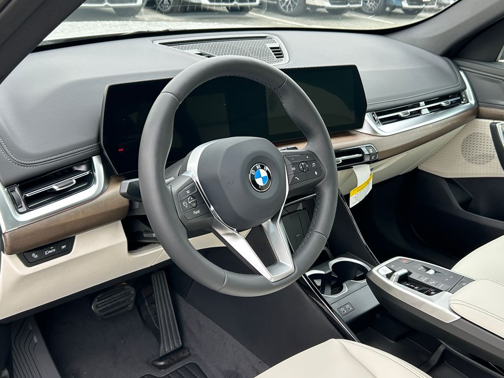 Thumbnail: 2026 BMW X1 - 13