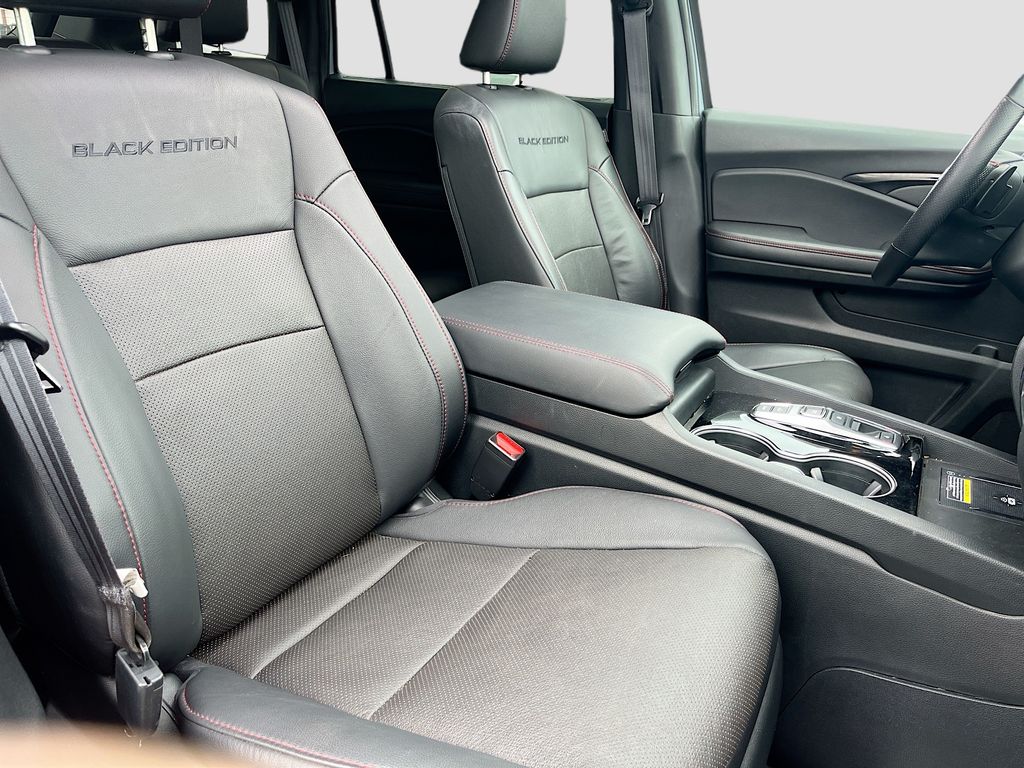 2024 Honda Passport Black Edition Gray at AutoSavvy Houston Southwest