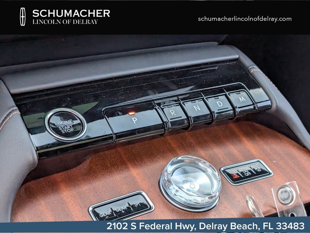 new 2026 Lincoln Navigator car, priced at $122,420