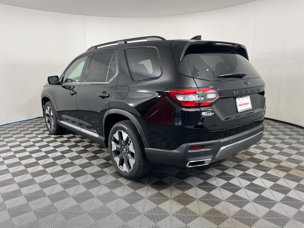 Thumbnail: 2026 Honda Pilot - 3