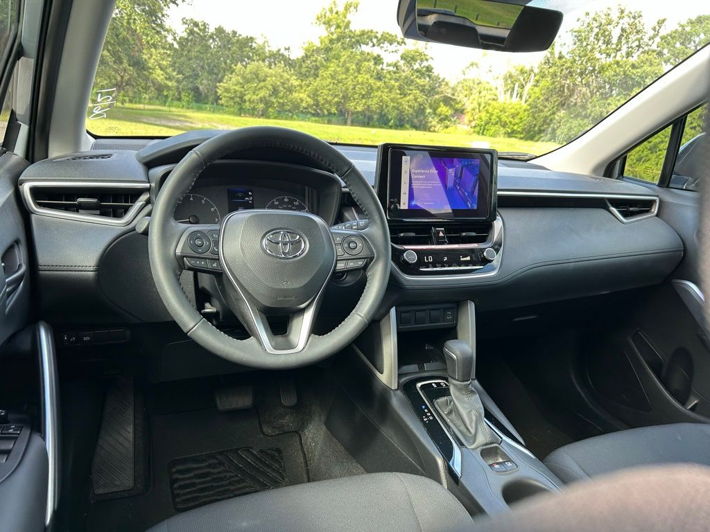 Thumbnail: 2024 Toyota Corolla Cross - 12