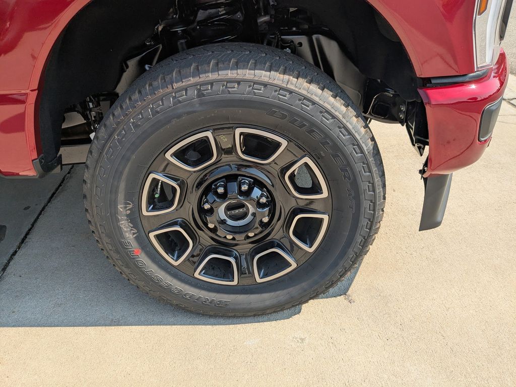 2026 Ford F-350 Super Duty Platinum