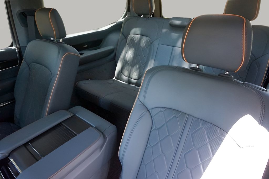 Used Car 2024 Jeep Grand Wagoneer  Utility Series Iii Four Wheel Drive For Sale Under $90,000 In Austin, Texas