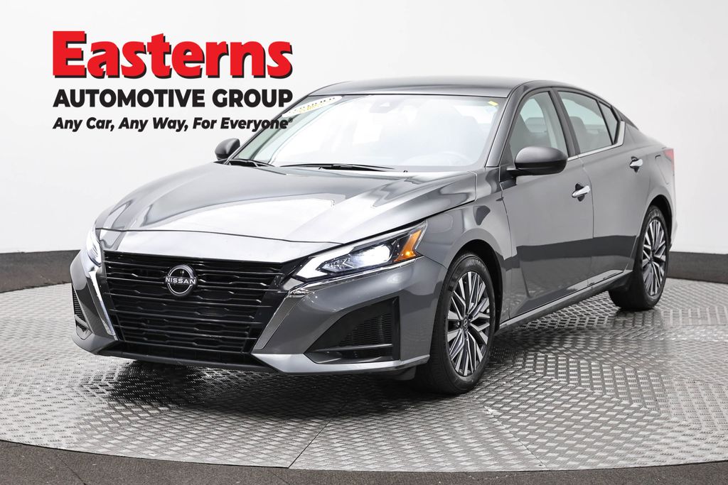 2025 Nissan Altima