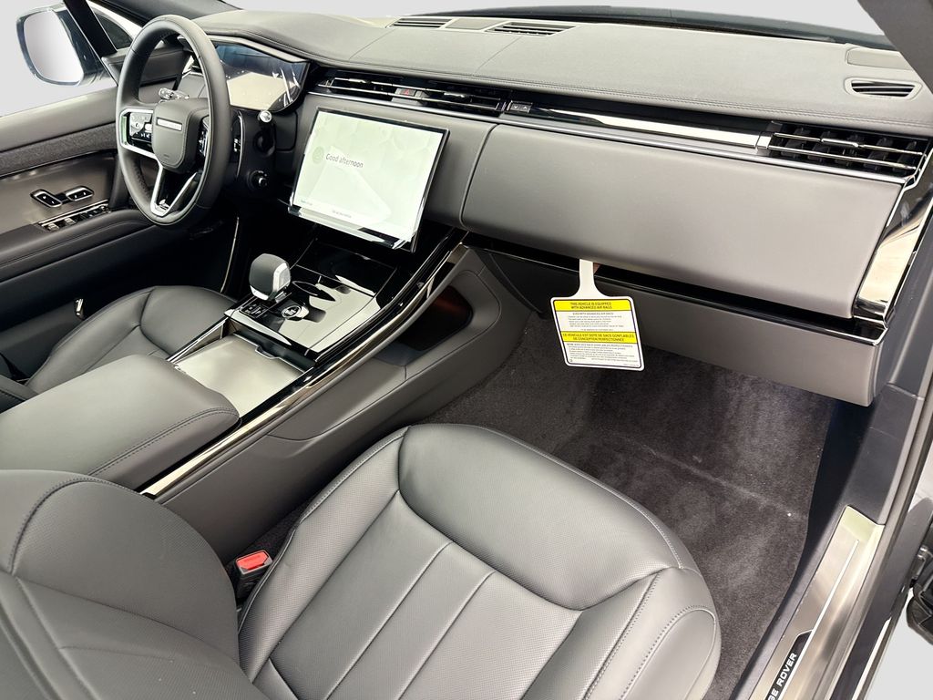 Thumbnail: 2026 Land Rover Range Rover Sport - 17