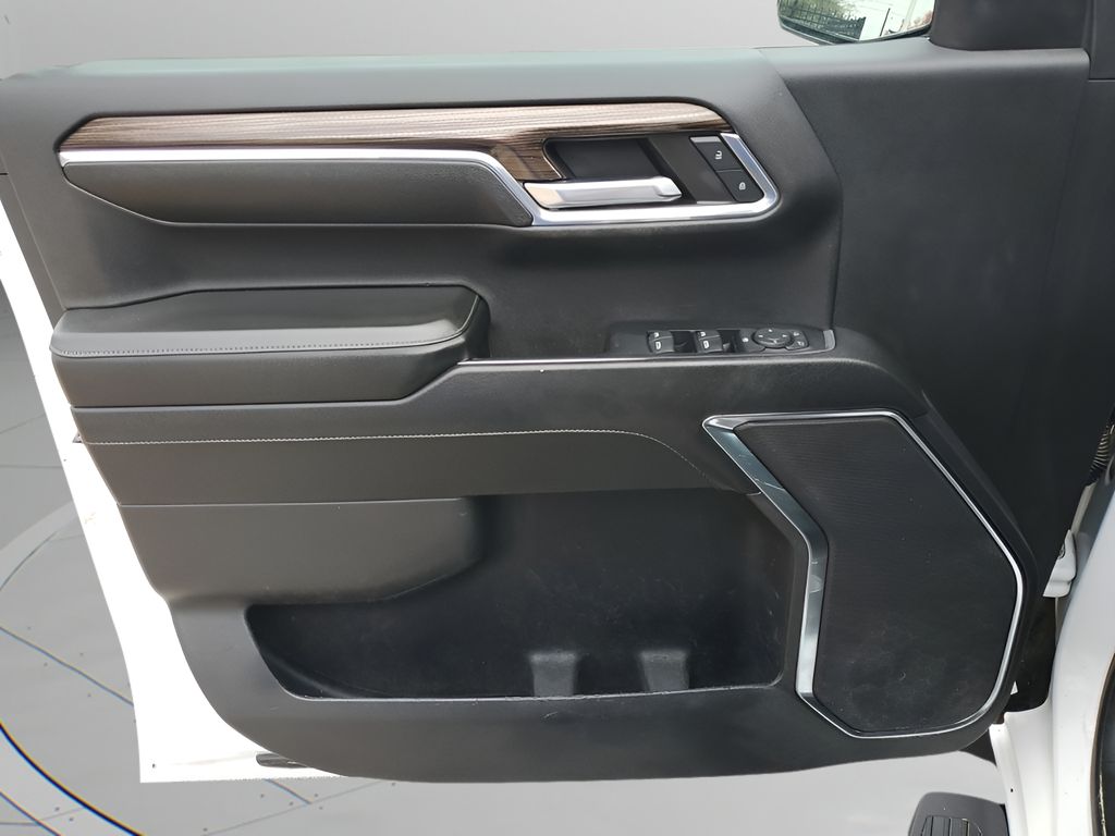 Used Car 2024 Chevrolet Silverado 1500  Lt Trail Boss For Sale Under $50,000 In Austin, Texas