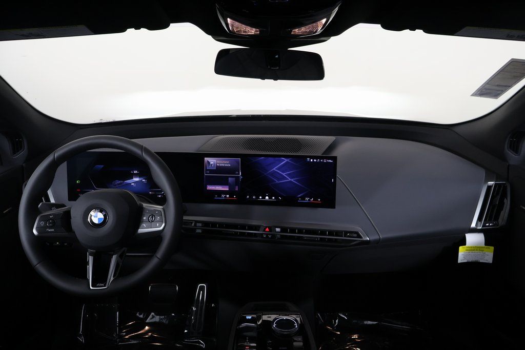 Thumbnail: 2026 BMW iX - 4