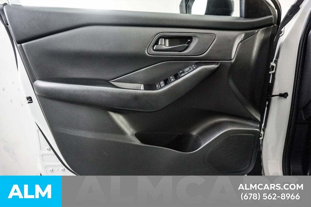 Used 2024 White Nissan S image 48