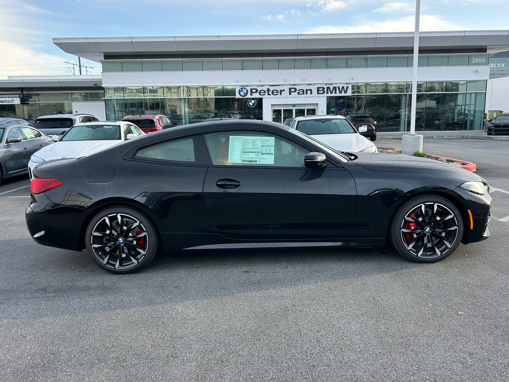 Thumbnail: 2026 BMW 4 Series - 6