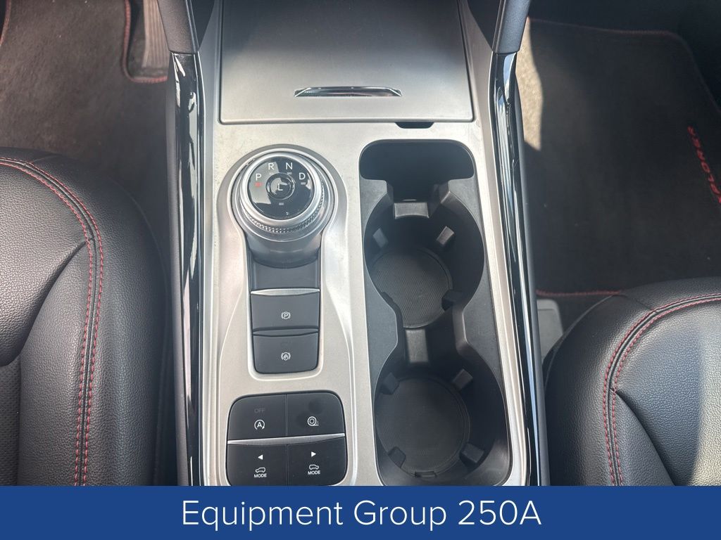 2024 Ford Explorer ST-Line