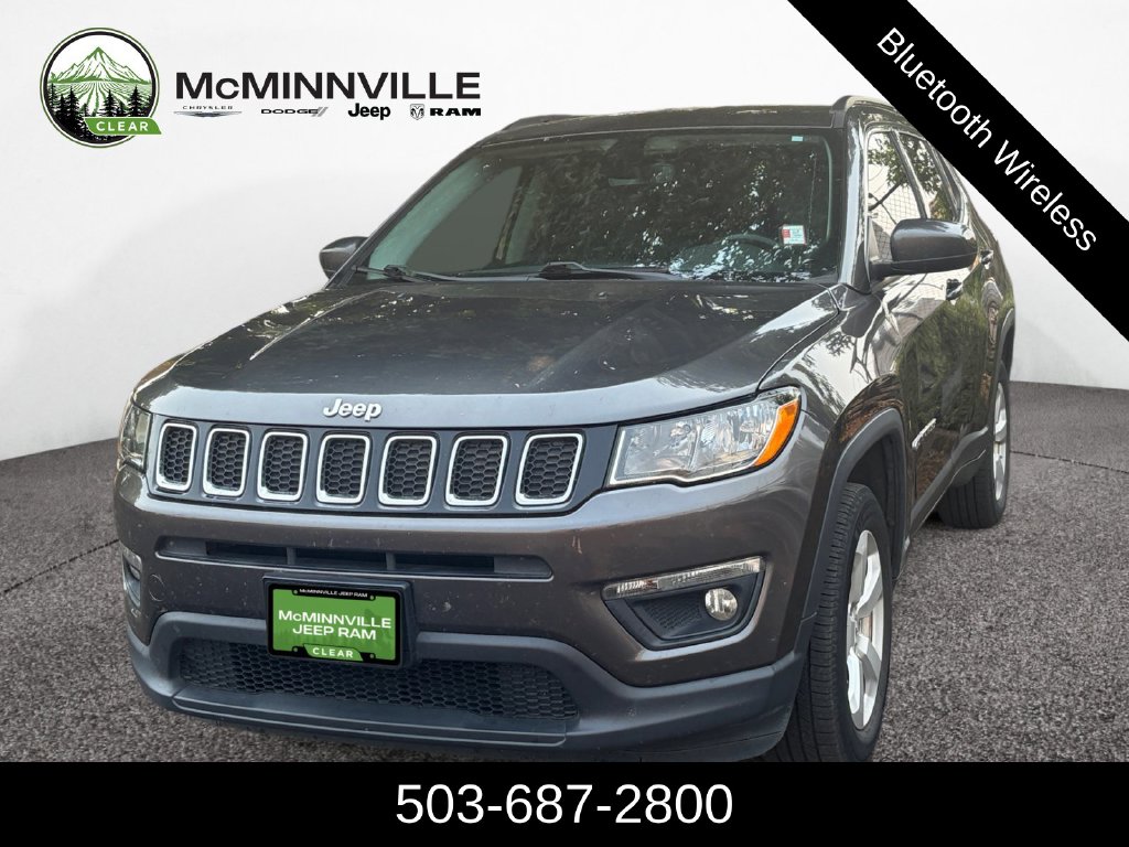 Gray (Granite Crystal Metallic Clearcoat) 2018 Jeep Compass SUV / Crossover Four-Wheel Drive 9-Speed Automatic