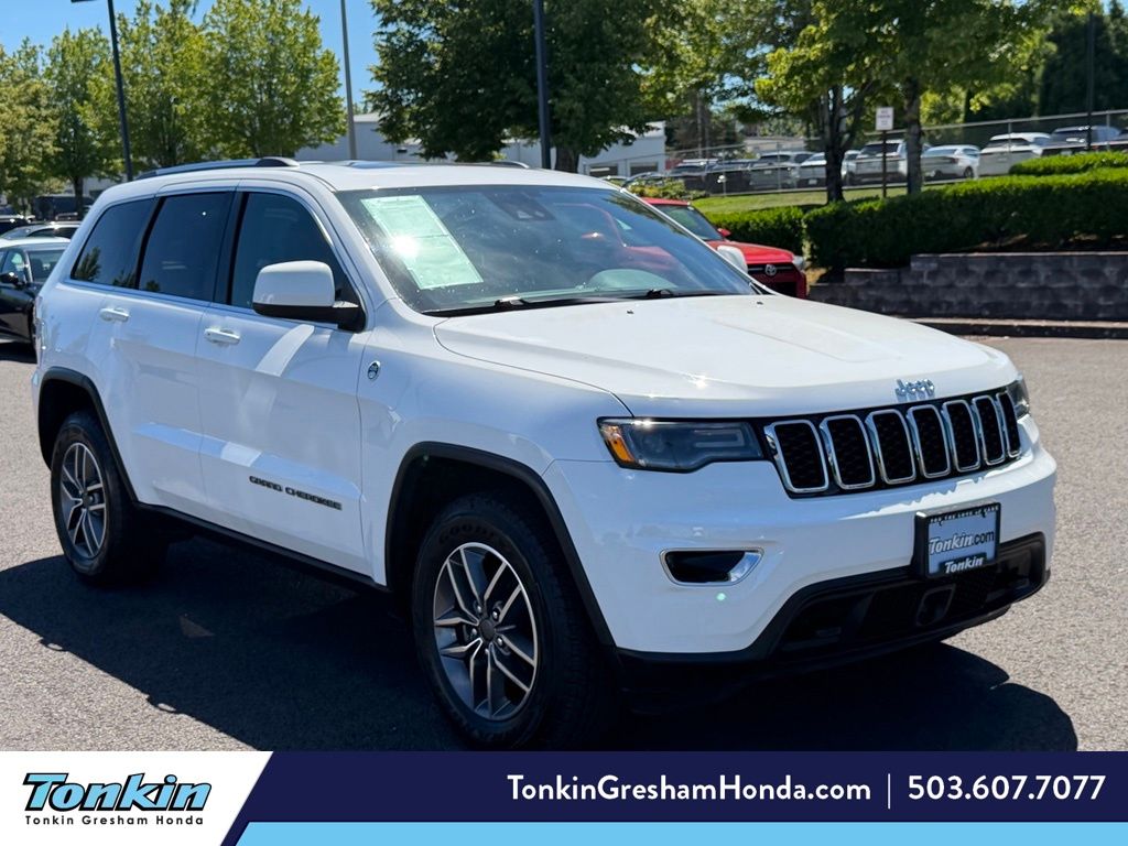 Bright White Clearcoat 2020 Jeep Grand Cherokee SUV / Crossover Four-Wheel Drive 8-Speed Automatic