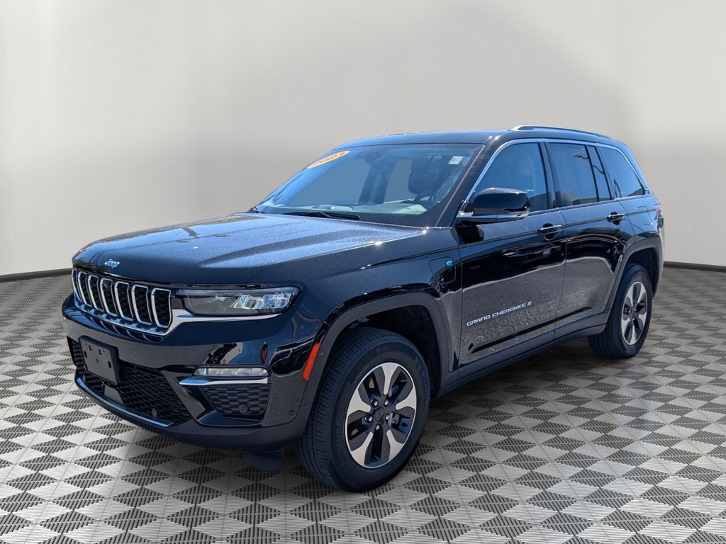 Diamond Black 2023 Jeep Grand Cherokee 4xe SUV / Crossover Four-Wheel Drive 8-Speed Automatic