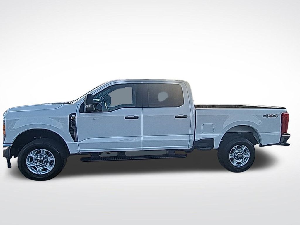 2025 Ford F-250SD XLT - 3