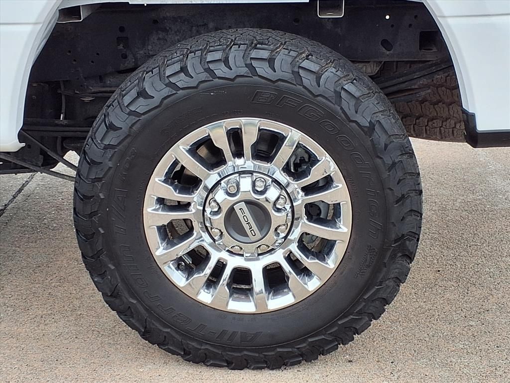 2020 Ford F-250SD XLT White at Emmons Autoplex