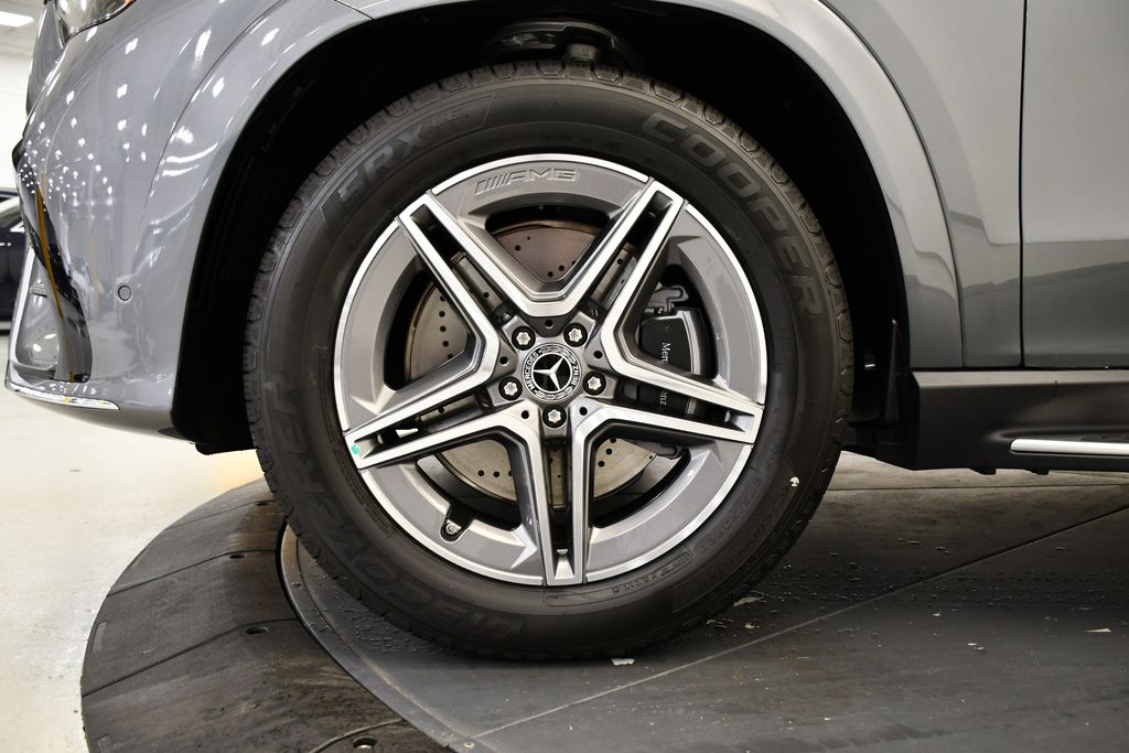 Thumbnail: 2026 Mercedes-Benz GLE - 13