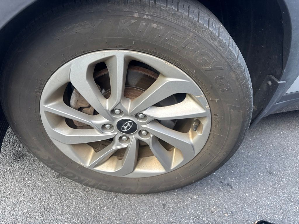 2016 Hyundai Tucson — photo 11