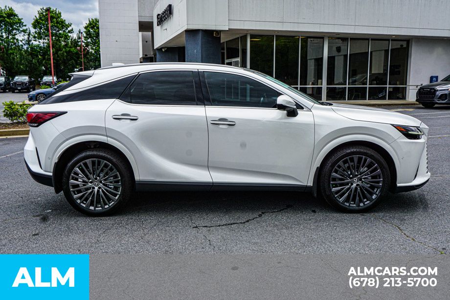 Used 2023 White Lexus 350 Luxury image 9